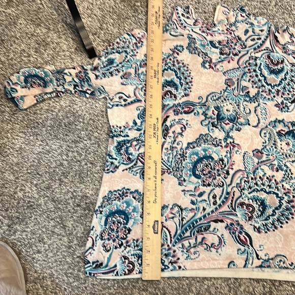 🪷 Chicos size 2 shirt 🪷 - Picture 5 of 11